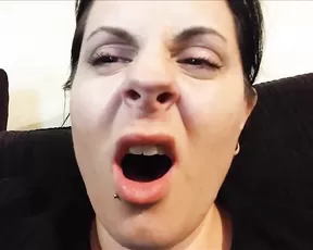 booty4u more of my huge yawns live porn