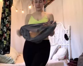 Lilith lilithsage69 happy_thursday_heading_out_the_door_to_bust_some_other_peoples_asses_at_the_gym chat girls xxx porn
