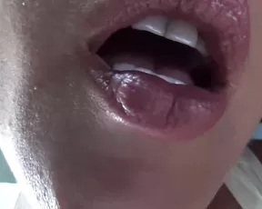 alyssa reece sharing the back seat w/ mom show premium manyvids liveporn livesex1