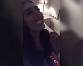 Ava Koxxx hotel room blowjob chat liveporn livesex