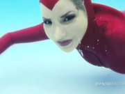 Bianca Beauchamp heavy rubber in the pool show premium liveporn livesex
