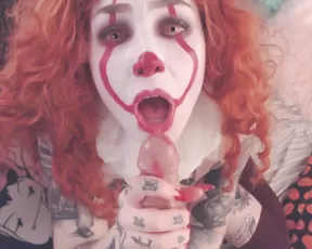 Slutty_Spice float for me bb pennywise blowjob show premium liveporn livesex1