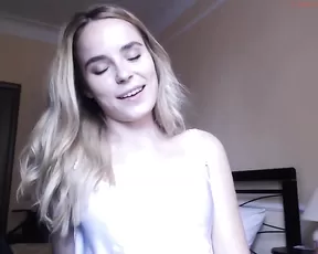 emma_u2 MFC live camgirl porno