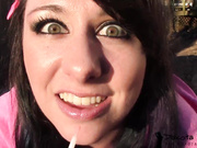 dakotacharmsxxx kiss me free livesex