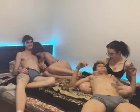 goldentrio Chaturbate naked cam liveporn video