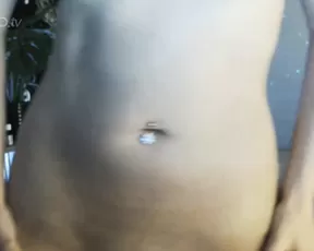 Elisha Mae Flashes Pussy And Shakes Ass
