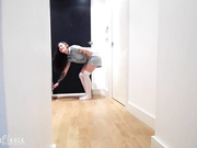 Elouise Please school girl desperation floor pee show premium liveporn livesex