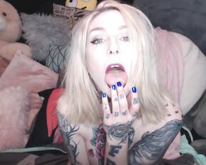 slutty_spice spanking face fuck & gagged free show livesex1
