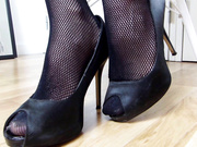 QueenFiona youre slave to my heels show premium liveporn livesex