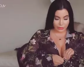 KORINA KOVA my son\'s uncontrollable boob obsession