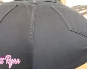 Ryanxoxo stinky face sitting college farts show premium liveporn livesex