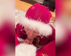 Veronica Perraso-Mrs.Claus chat