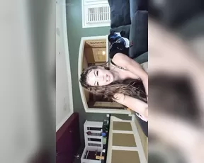 Kyliejean teasing her thick ass hot mfc 16-11-20
