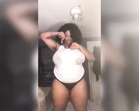 Mystique the goddess rip shirt tease show premium manyvids liveporn livesex
