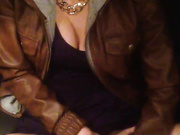 Le_lea dirty girl in car show liveporn video