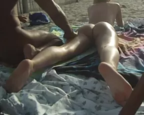 Dirtylittleholly stranger gives me massage on live beach public outdoor nudity show free manyvids liveporn video