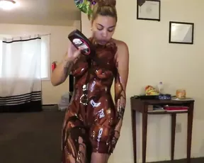 Lusciousredxx covered in chocolate syrup show premium manyvids liveporn livesex1