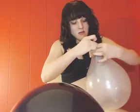 GoddessKristie looner ballon fun show premium liveporn livesex