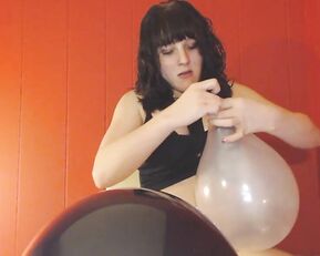 GoddessKristie looner ballon fun show premium liveporn livesex