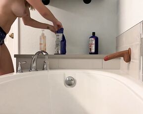 Ryanryans bathtub masturbation show liveporn video