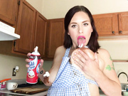 SunnyZass kitchen facial show premium liveporn livesex