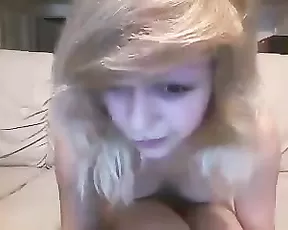 Big ass babe takes it up the butt