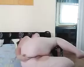 Very Hot Teen Shows Tits