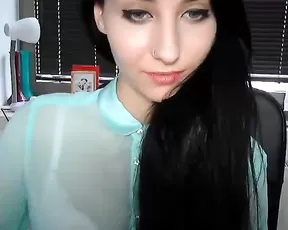 Amateur babe gagging on his tool