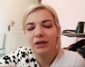 Bad Dolly farts galore 5th compilation show premium liveporn livesex