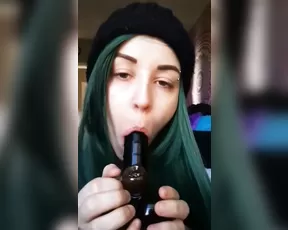 Tinytonitv dick bong suck & smoke show liveporn video