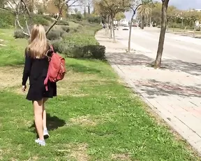 IviRoses public park bare foot squirting show premium liveporn livesex