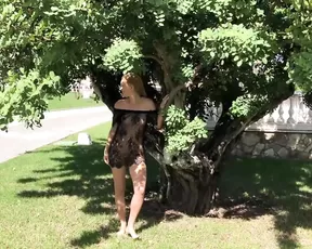 IviRoses soaking wet public fountain barefoot show premium liveporn livesex