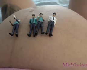 Ms Vivian Leigh pregnant vore giantess show premium liveporn livesex1