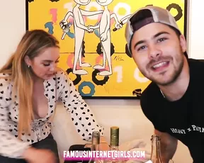 Alexa Losey Nip slip Youtuber SHOW Premium Liveporn