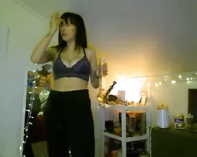 Nanny_Katie strip & pussy MFC webcam liveporn