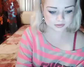 Big tits are jiggling around