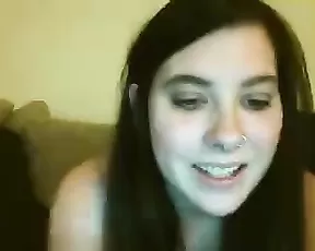 Stunning petite babe riding fast