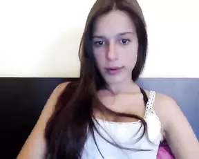 Fine Colombian chick gets pummeled on the bed