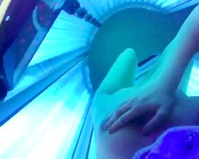 Sabrisse live in the tanning bed premium free cam snapchat & manyvids liveporn livesex1
