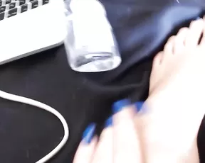 Kissofacobra foot worship fetish play footjobs liveporn video manyvids