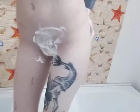 Elisabeth weir russian teen shaving her little bush HD liveporn free livesex