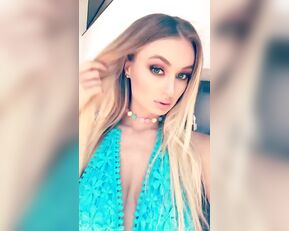 Natalia Starr is gorgeous premium free cam snapchat & manyvids porn videos