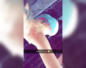 Riley Reid shakes her ass premium free cam snapchat & manyvids porn videos