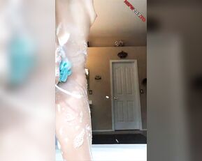 Hime marie bathtub tease snapchat xxx porn videos