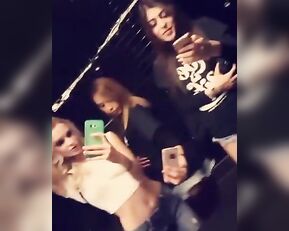Emma Hix shows Tits premium free cam snapchat & manyvids porn livesex