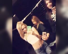 Emma Hix shows Tits premium free cam snapchat & manyvids porn livesex