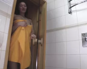 Oopsmodels vanessa in the bathroom hairy armpits porn video manyvids