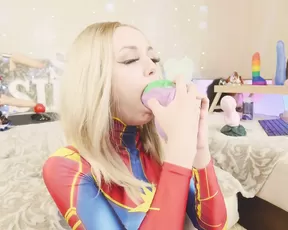 Sia siberia captain marvel tests new bad dragon toys manyvids cosplay big tits porn video manyvids