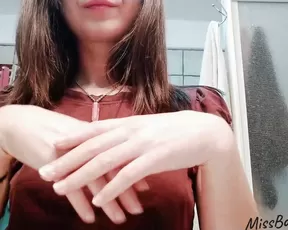 Miss_bohemian cream on my hands & handjob movements manyvids fetish, close-ups lotion/oil manyvids xxx porn livesex