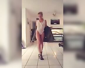 Bailey Brooke premium free cam snapchat & manyvids porn videos